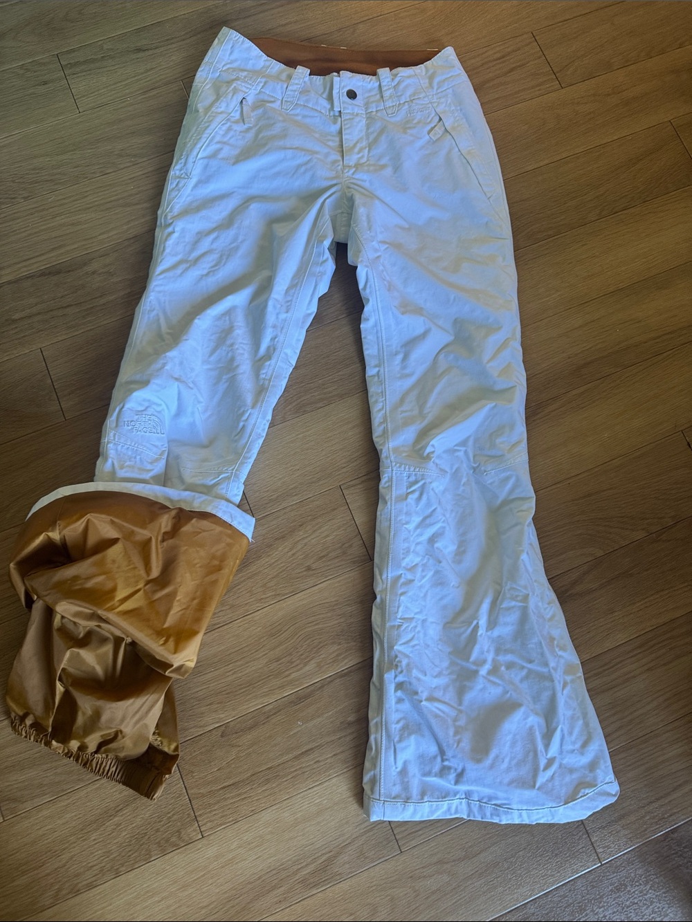 The Northface women's high vent snow pants, extra small, white caramel